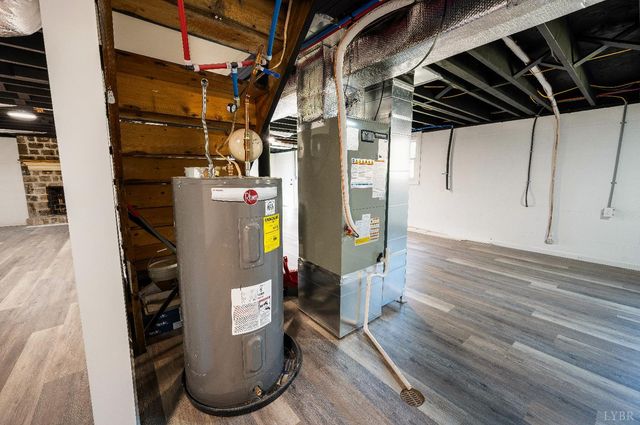 333 N Main Street, Amherst, VA 24521