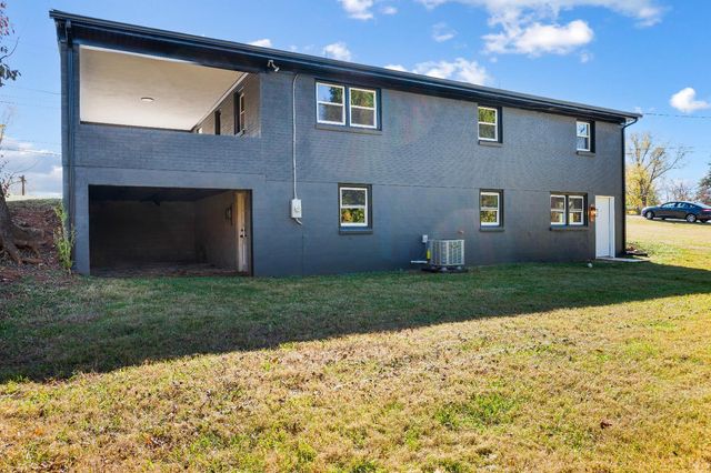 333 N Main Street, Amherst, VA 24521