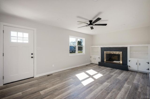 333 N Main Street, Amherst, VA 24521