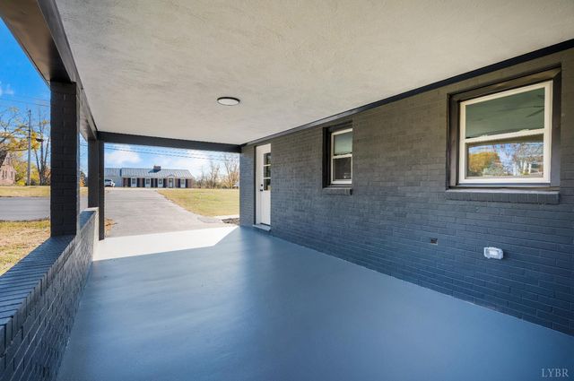 333 N Main Street, Amherst, VA 24521