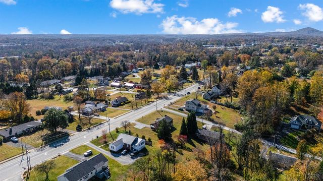 333 N Main Street, Amherst, VA 24521