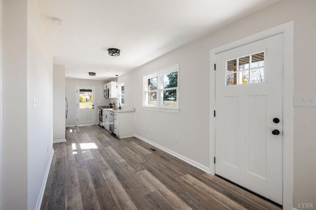 333 N Main Street, Amherst, VA 24521