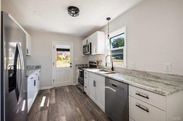 333 N Main Street, Amherst, VA 24521