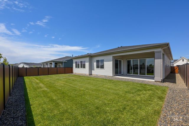 2640 N Silverbell Way, Eagle, ID 83616
