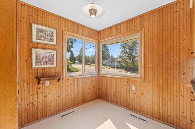 515 E 6th Ave, Colville, WA 99114