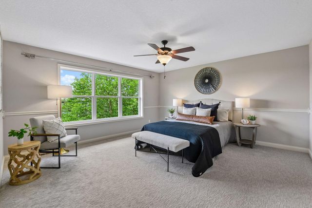 2715 Fieldstone Drive, Victoria, MN 55386