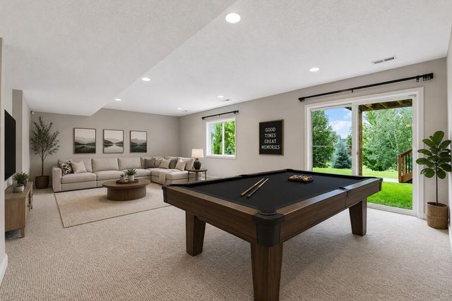 2715 Fieldstone Drive, Victoria, MN 55386