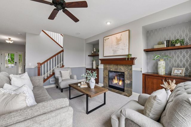 2715 Fieldstone Drive, Victoria, MN 55386