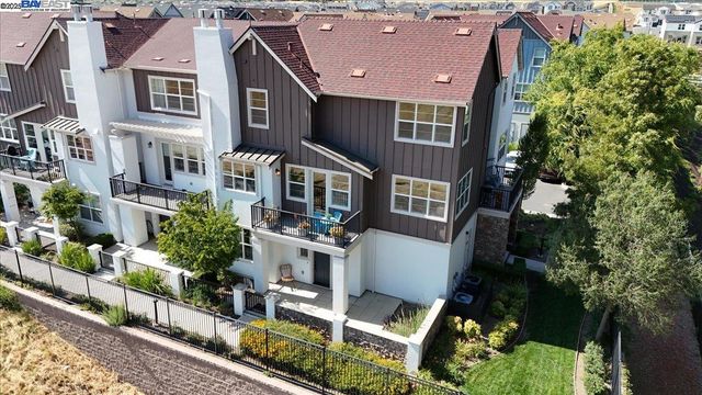 3863 Camino Loop, Dublin, CA 94568