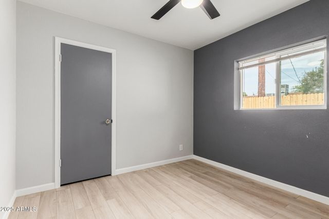 3336 E EARLL Drive, Phoenix, AZ 85018