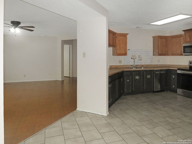 7119 Western Trail, San Antonio, TX 78244