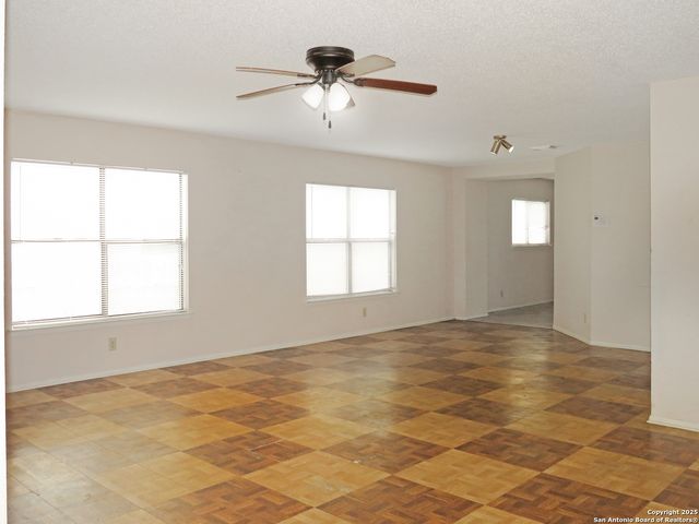 7119 Western Trail, San Antonio, TX 78244