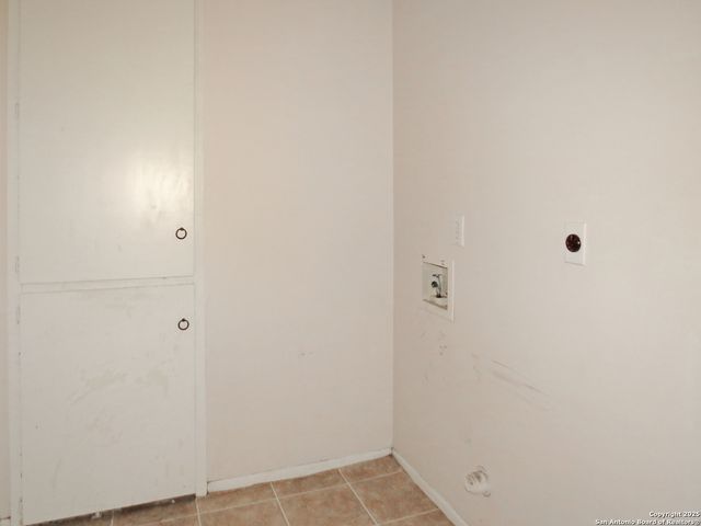 7119 Western Trail, San Antonio, TX 78244