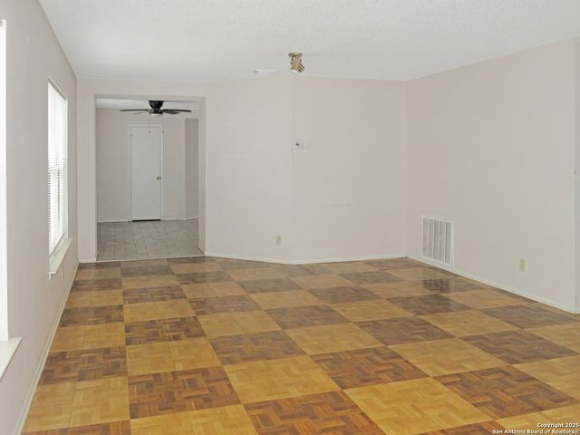 7119 Western Trail, San Antonio, TX 78244