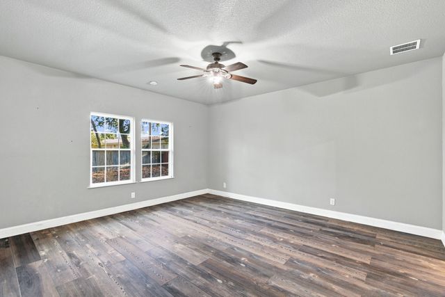 1837 Jennifer Court A, Pelican Bay, TX 76020