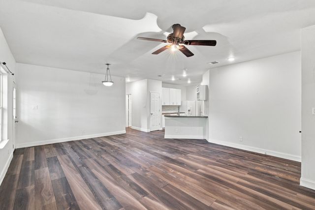 1837 Jennifer Court A, Pelican Bay, TX 76020