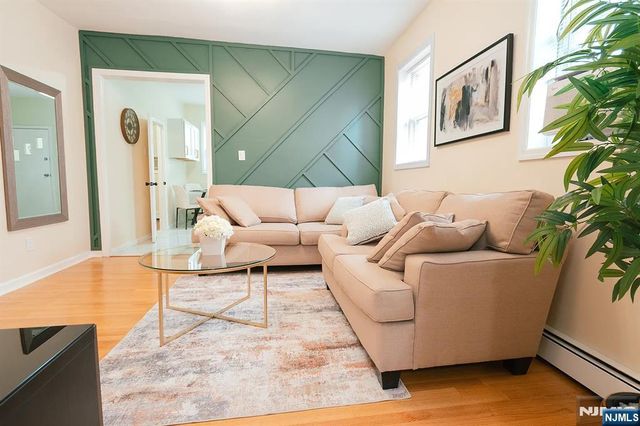 18 Van Rensselear Street, Belleville, NJ 07109