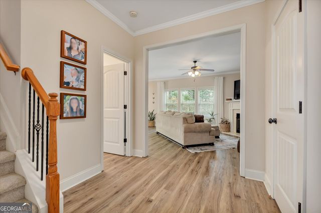 294 Ascott Lane, Woodstock, GA 30189