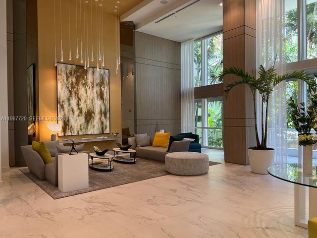 21055 Yacht Club Dr 1009, Aventura, FL 33180