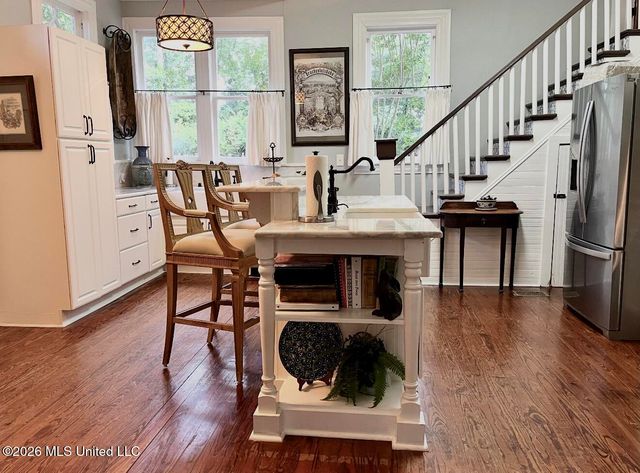 604 Court Street, Hattiesburg, MS 39401