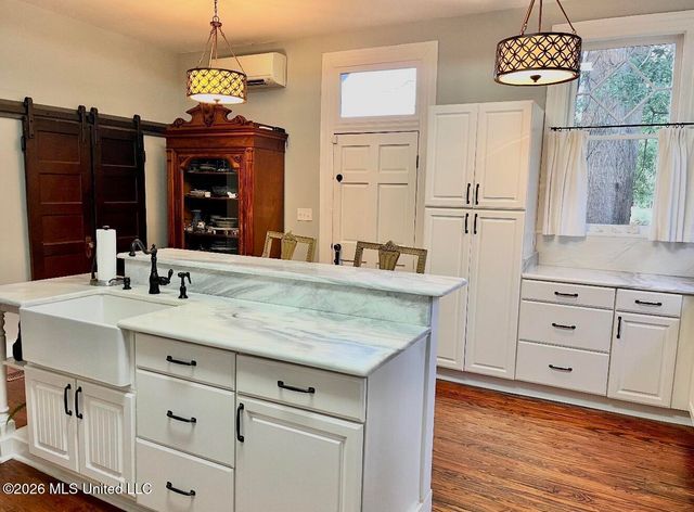604 Court Street, Hattiesburg, MS 39401