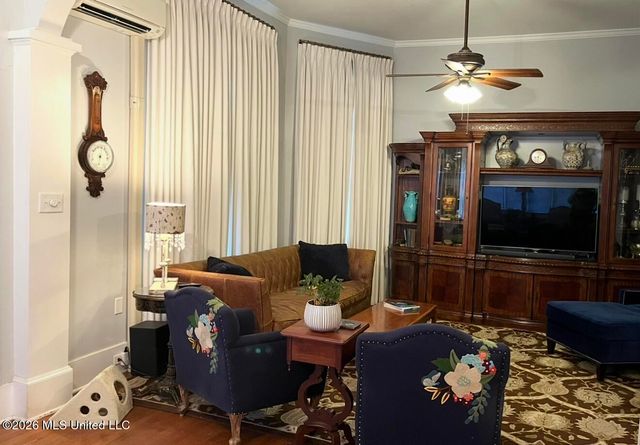 604 Court Street, Hattiesburg, MS 39401
