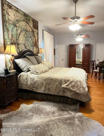 604 Court Street, Hattiesburg, MS 39401