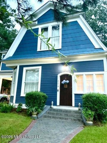 604 Court Street, Hattiesburg, MS 39401