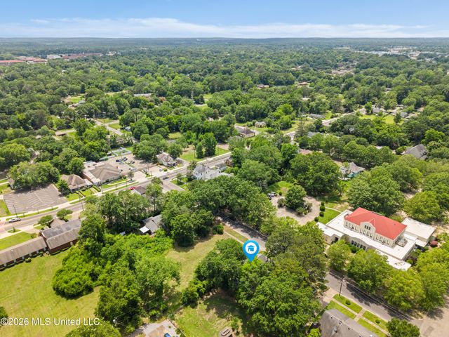 604 Court Street, Hattiesburg, MS 39401