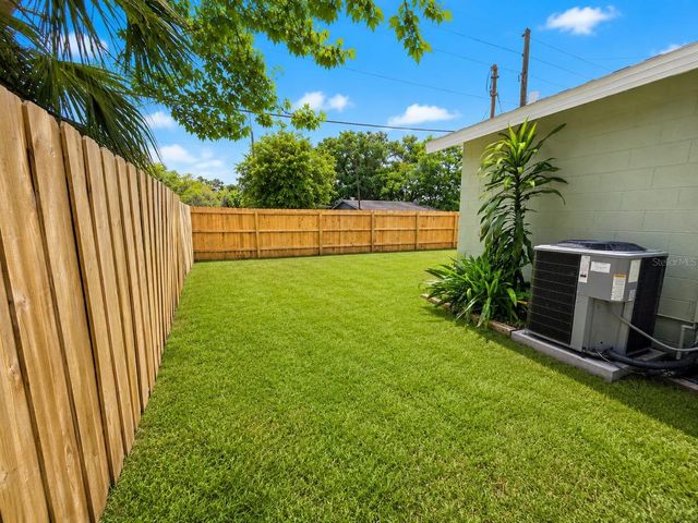 7001 59TH STREET N, Pinellas Park, FL 33781