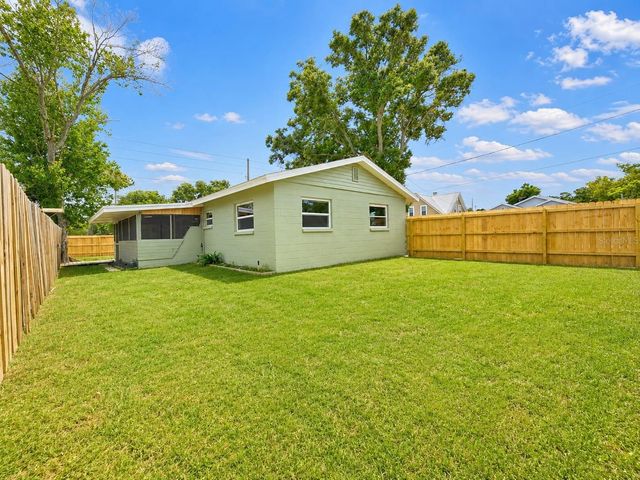 7001 59TH STREET N, Pinellas Park, FL 33781