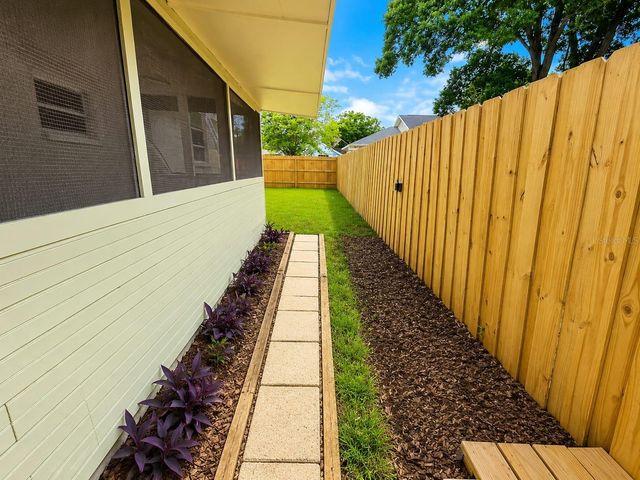 7001 59TH STREET N, Pinellas Park, FL 33781