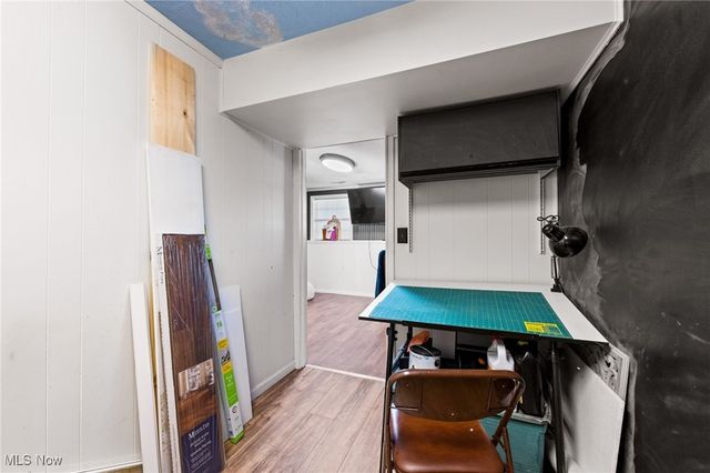 7084 Lake Road E, Madison, OH 44057