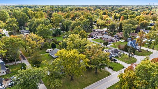 7084 Lake Road E, Madison, OH 44057