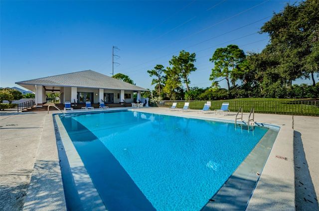 9150 PARK BOULEVARD 6, Seminole, FL 33777
