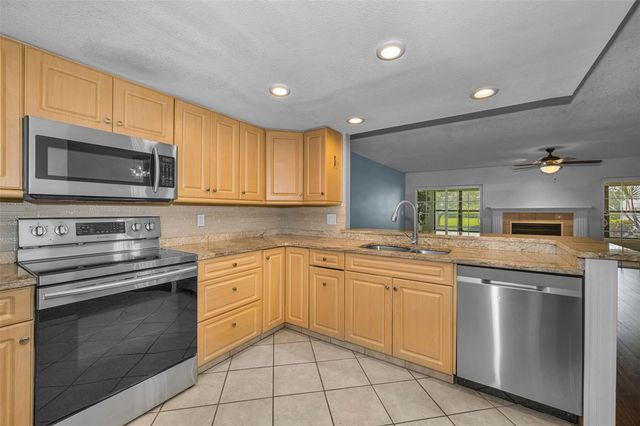 9150 PARK BOULEVARD 6, Seminole, FL 33777