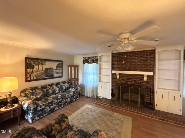 1957 Old Beulah Road, Selma, NC 27576
