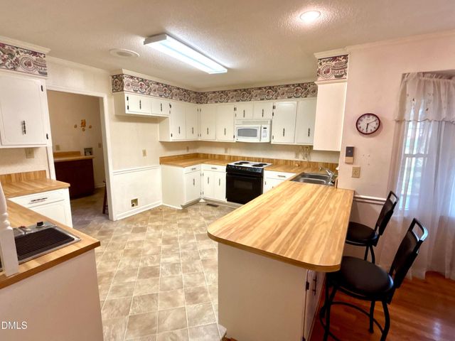 1957 Old Beulah Road, Selma, NC 27576