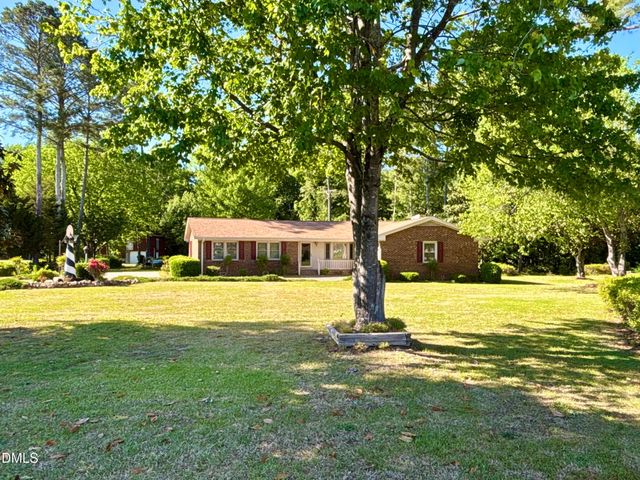 1957 Old Beulah Road, Selma, NC 27576