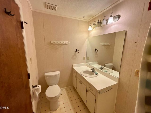1957 Old Beulah Road, Selma, NC 27576