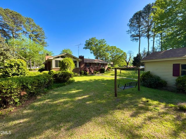 1957 Old Beulah Road, Selma, NC 27576