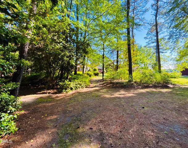 1957 Old Beulah Road, Selma, NC 27576