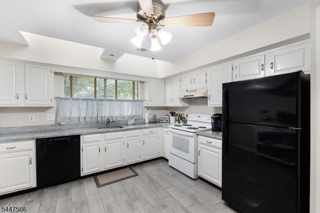 47 Encampment Drive, Bedminster Twp., NJ 07921