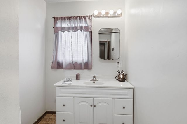 3007 46th Street, Rock Island, IL 61201