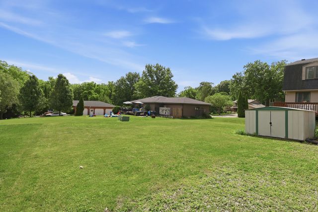 3007 46th Street, Rock Island, IL 61201