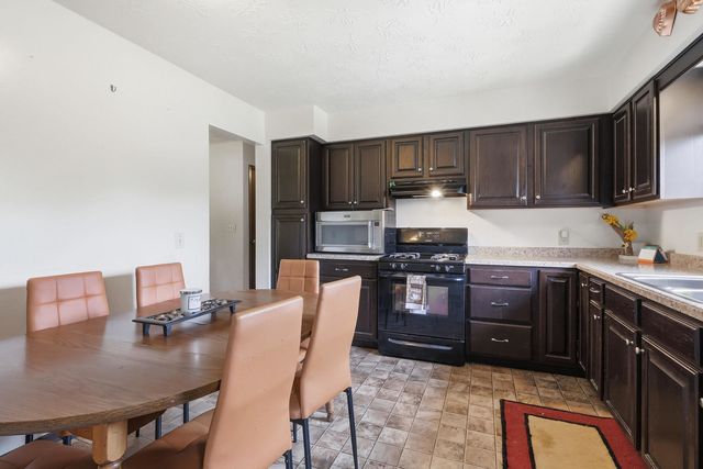 3007 46th Street, Rock Island, IL 61201