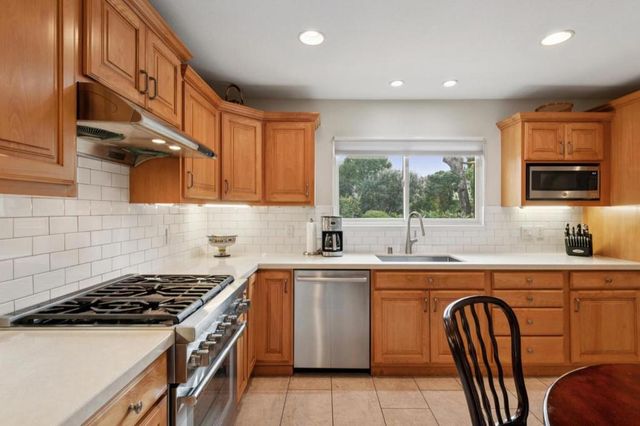 336 Miramontes Avenue, Half Moon Bay, CA 94019