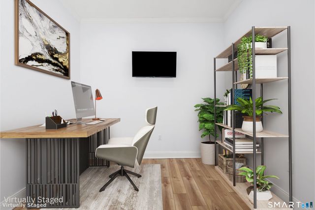 2 Abbey Lane, Newtown, CT 06470