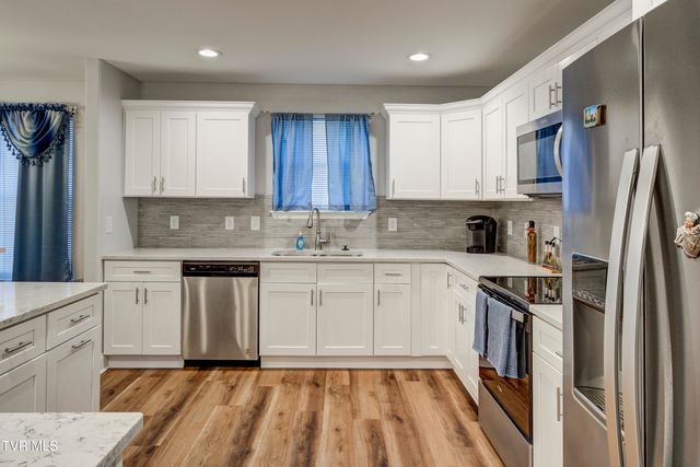 1350 Lemongrass Drive, Jonesborough, TN 37659