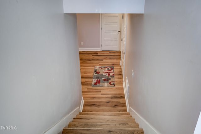 1350 Lemongrass Drive, Jonesborough, TN 37659
